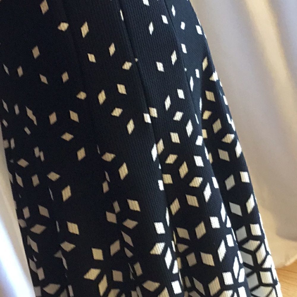 Sleeveless dress in waffle weave poly blend small - Picture 7 of 15